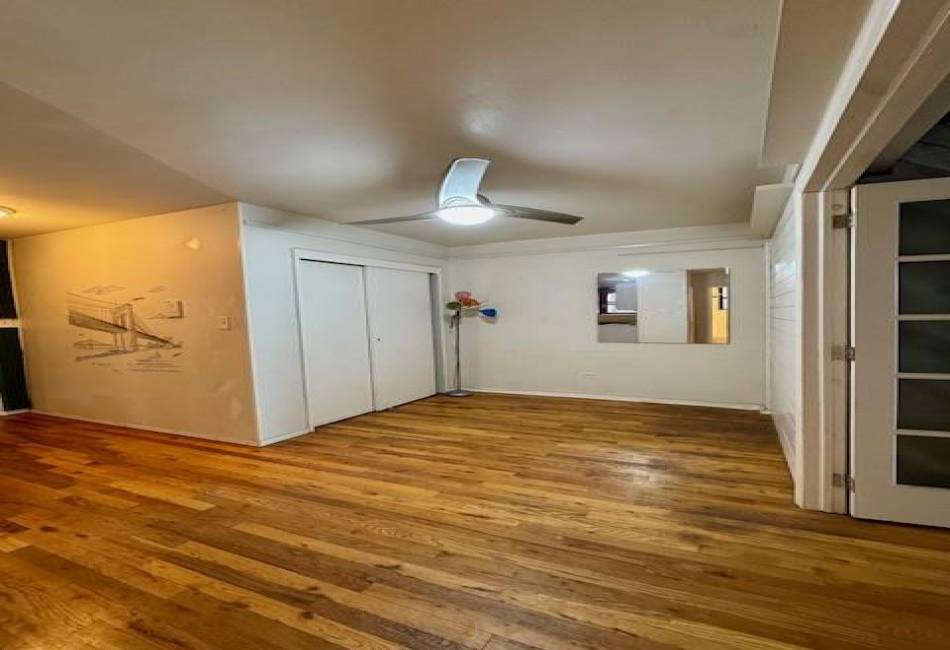 611 Banner Avenue, Brooklyn, New York 11235, 1 Bedroom Bedrooms, ,1 BathroomBathrooms,Residential,For Sale,Banner,490694