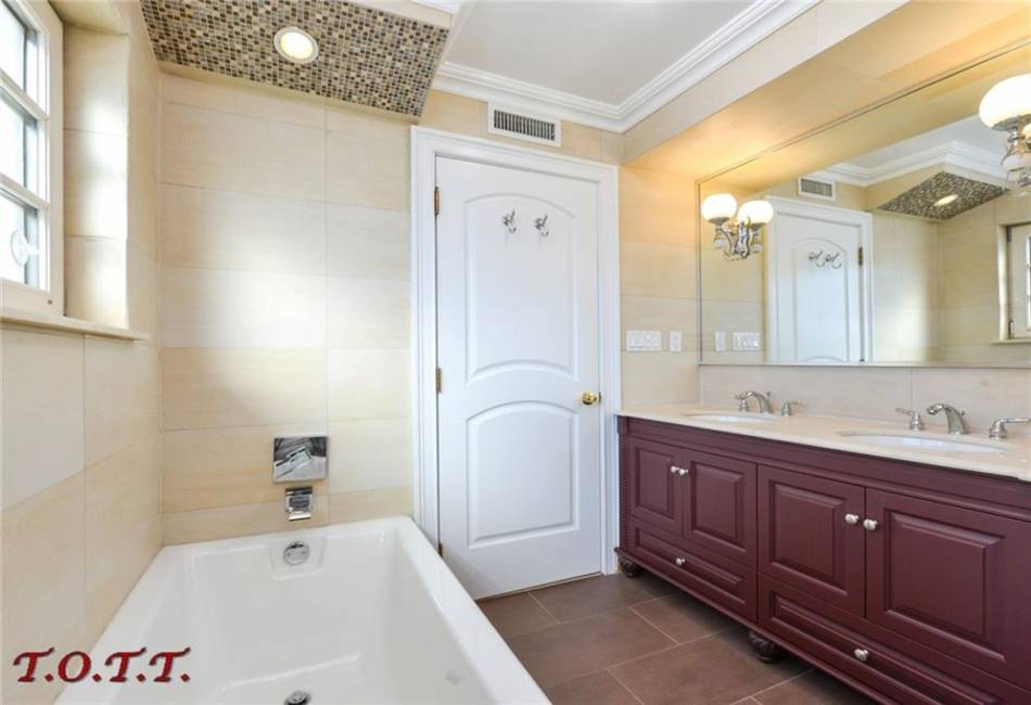 2307 66th Street, Brooklyn, New York 11234, 4 Bedrooms Bedrooms, ,4 BathroomsBathrooms,Residential,For Sale,66th,490614