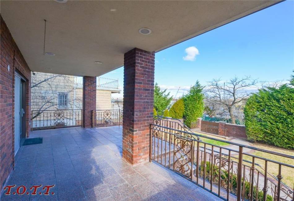 2307 66th Street, Brooklyn, New York 11234, 4 Bedrooms Bedrooms, ,4 BathroomsBathrooms,Residential,For Sale,66th,490614