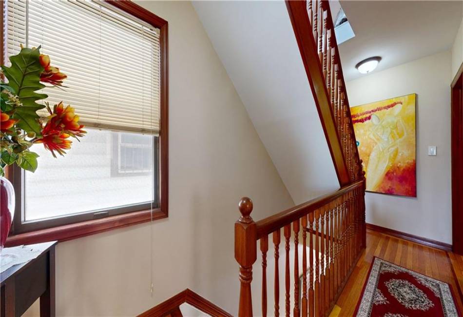 949 72nd Street, Brooklyn, New York 11228, 3 Bedrooms Bedrooms, ,2 BathroomsBathrooms,Residential,For Sale,72nd,490661