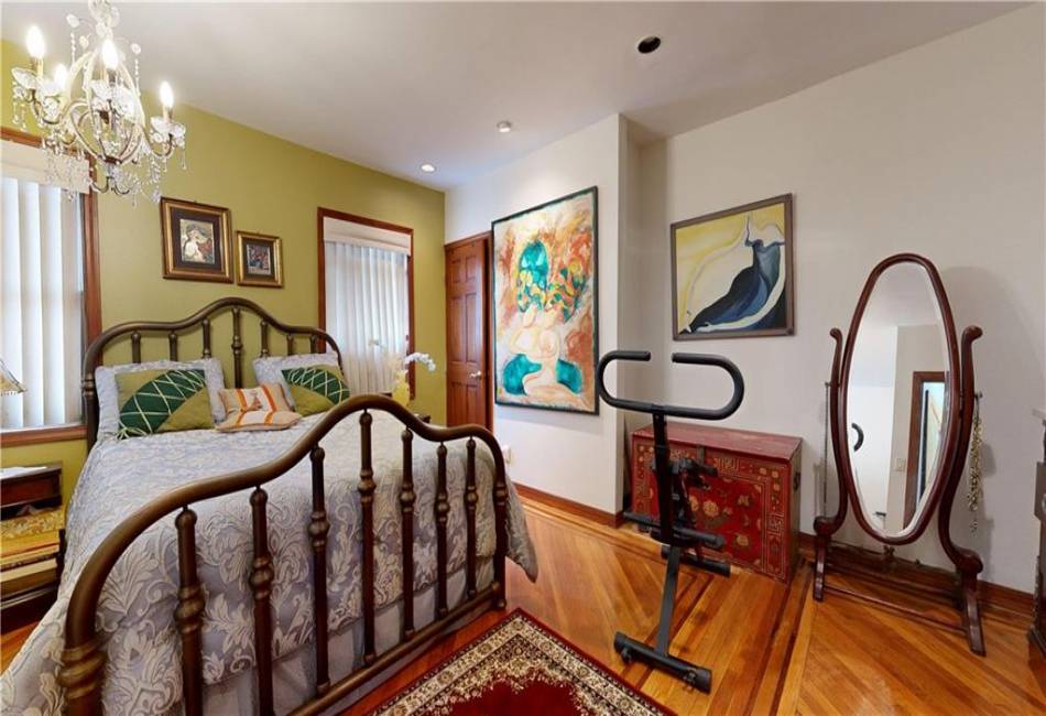 949 72nd Street, Brooklyn, New York 11228, 3 Bedrooms Bedrooms, ,2 BathroomsBathrooms,Residential,For Sale,72nd,490661