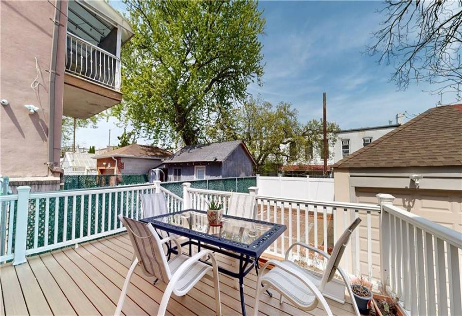 949 72nd Street, Brooklyn, New York 11228, 3 Bedrooms Bedrooms, ,2 BathroomsBathrooms,Residential,For Sale,72nd,490661