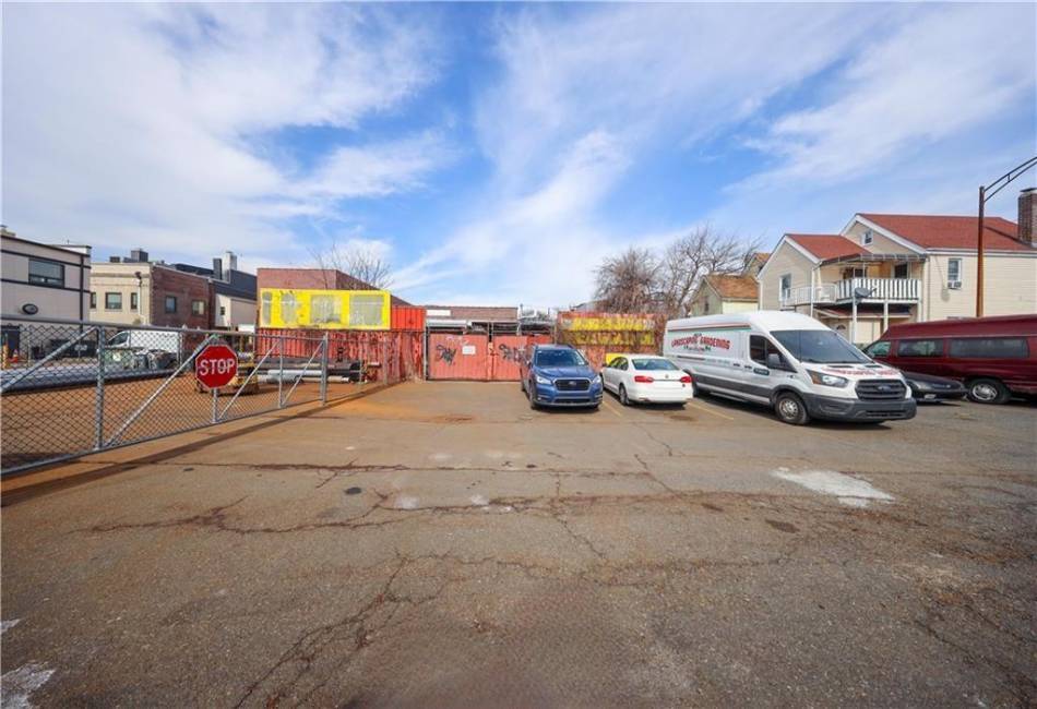 1200 Castleton Avenue, Staten Island, New York 10310, ,Commercial,For Sale,Castleton,490686