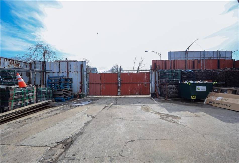 1200 Castleton Avenue, Staten Island, New York 10310, ,Commercial,For Sale,Castleton,490686