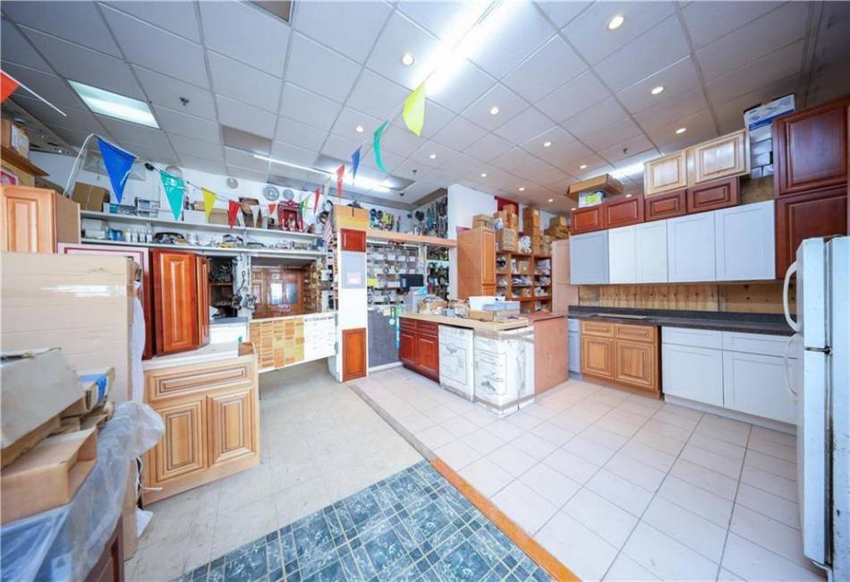 1200 Castleton Avenue, Staten Island, New York 10310, ,Commercial,For Sale,Castleton,490686