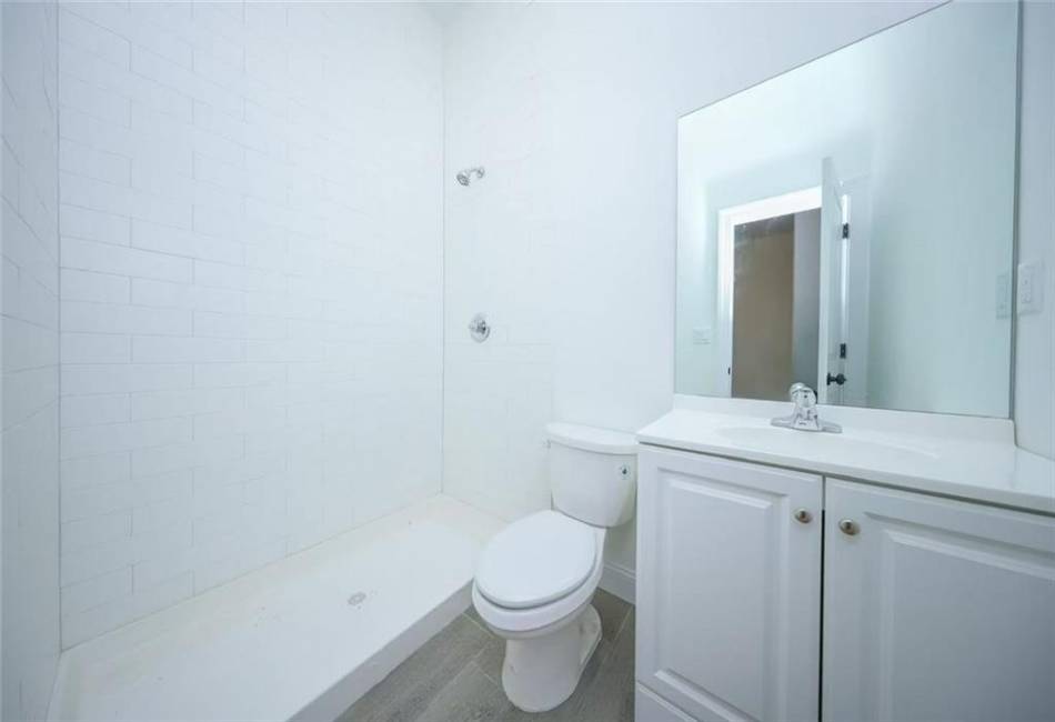 144 Beach Street, Staten Island, New York 10304, 6 Bedrooms Bedrooms, ,5 BathroomsBathrooms,Residential,For Sale,Beach,490728