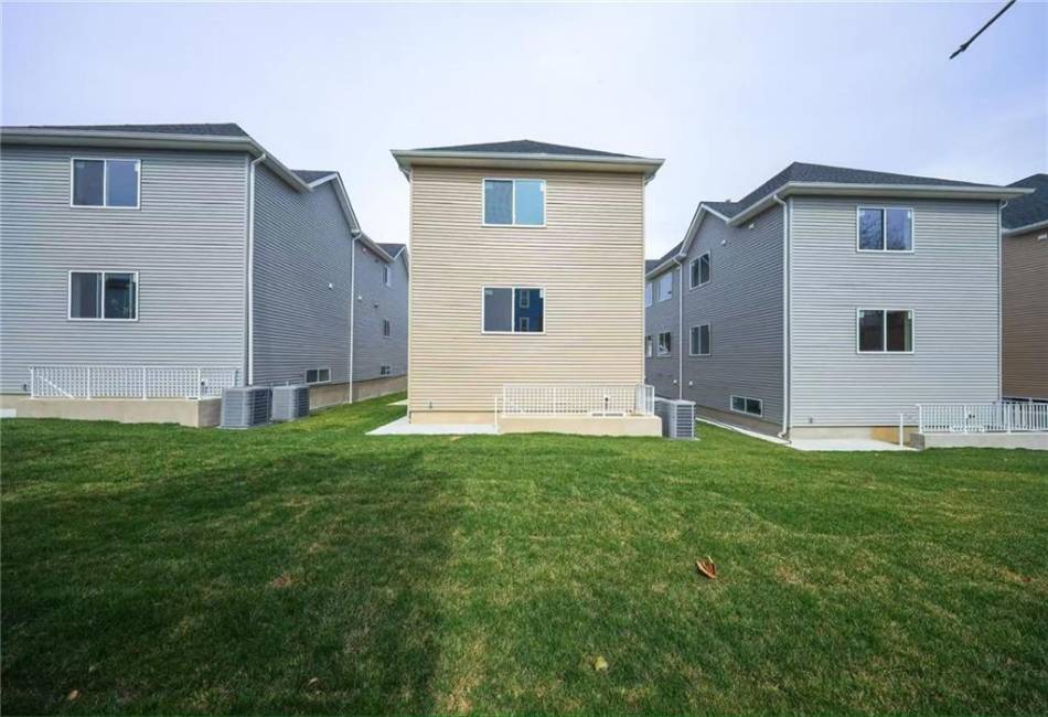 144 Beach Street, Staten Island, New York 10304, 6 Bedrooms Bedrooms, ,5 BathroomsBathrooms,Residential,For Sale,Beach,490728