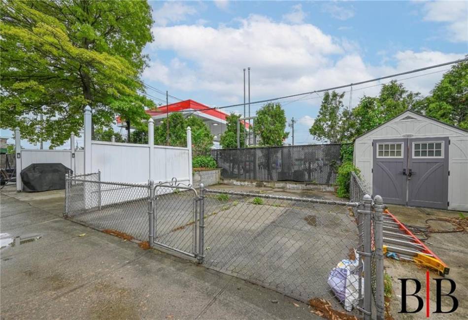 2076 63rd Street, Brooklyn, New York 11234, 5 Bedrooms Bedrooms, ,Residential,For Sale,63rd,490737