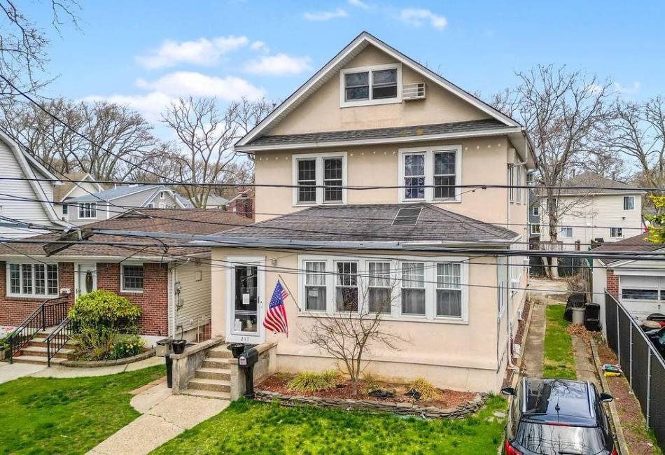 217 Bancroft Avenue, Staten Island, New York 10306, ,Residential,For Sale,Bancroft,490738
