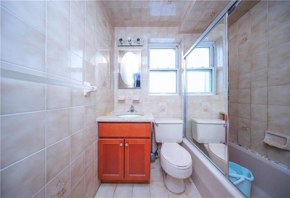1634 73rd Street, Brooklyn, New York 11204, 4 Bedrooms Bedrooms, ,3 BathroomsBathrooms,Residential,For Sale,73rd,490743