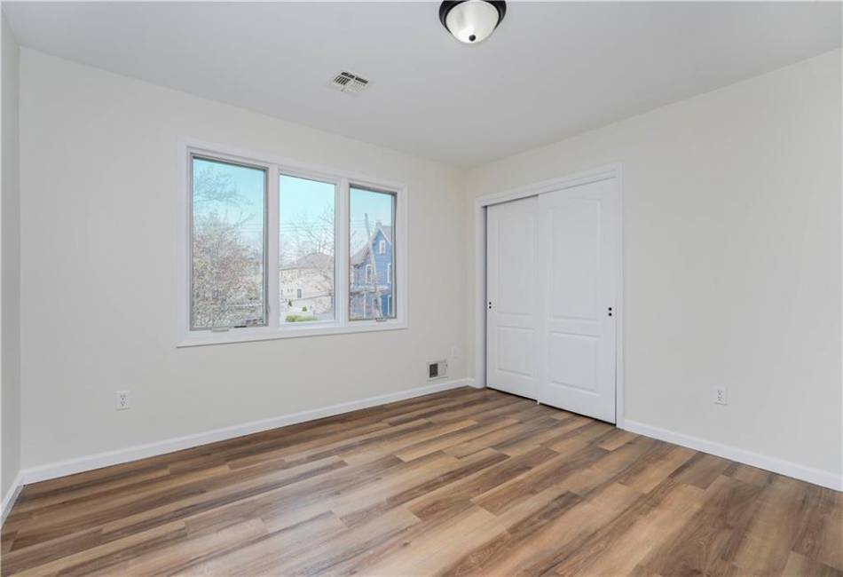 21 Prall Avenue, Staten Island, New York 10312, ,Mixed Use,For Sale,Prall,490748