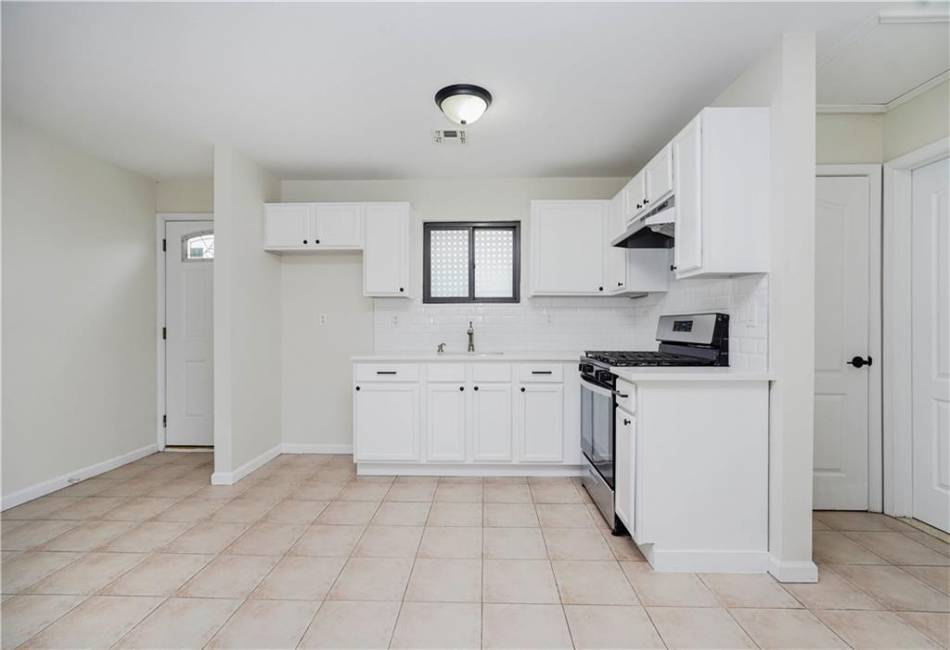 21 Prall Avenue, Staten Island, New York 10312, ,Mixed Use,For Sale,Prall,490748