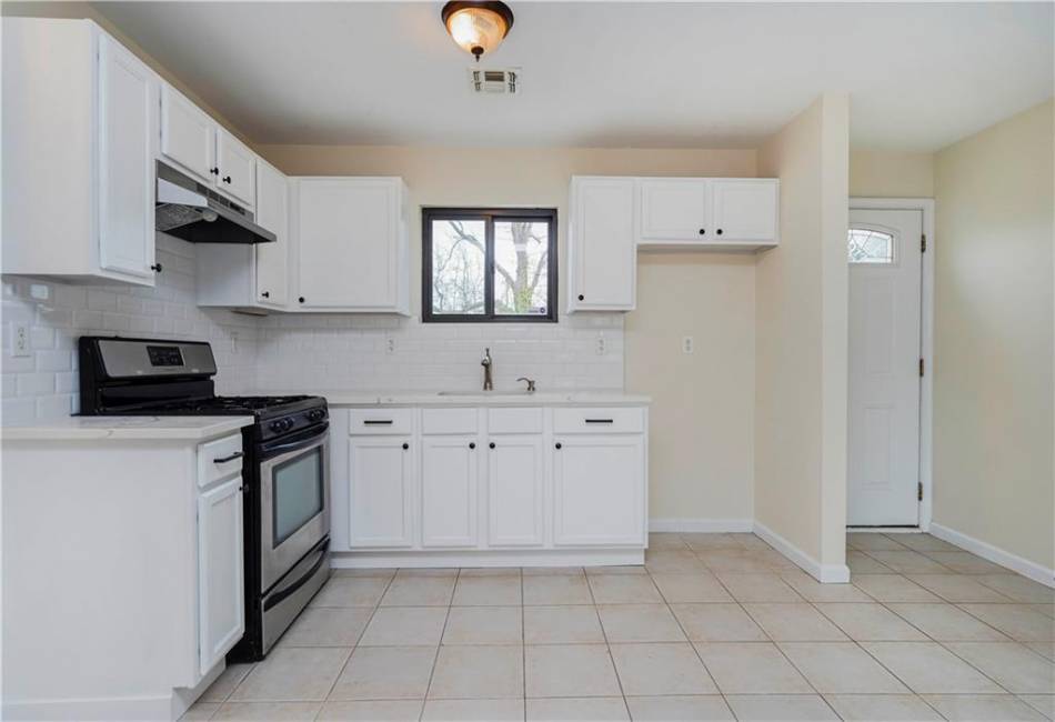 21 Prall Avenue, Staten Island, New York 10312, ,Mixed Use,For Sale,Prall,490748
