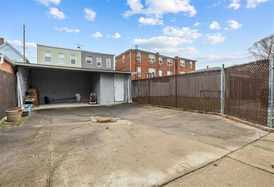1476 95th Street, Brooklyn, New York 11236, 3 Bedrooms Bedrooms, ,3 BathroomsBathrooms,Residential,For Sale,95th,490749