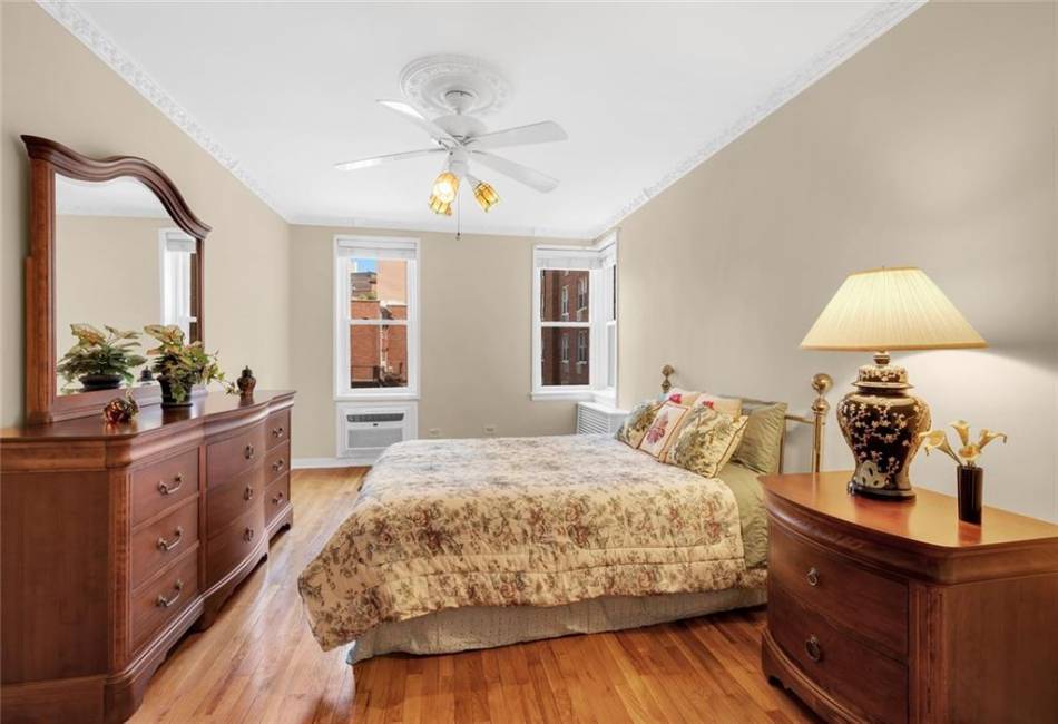 9201 Shore Road, Brooklyn, New York 11209, 2 Bedrooms Bedrooms, ,2 BathroomsBathrooms,Residential,For Sale,Shore,490750