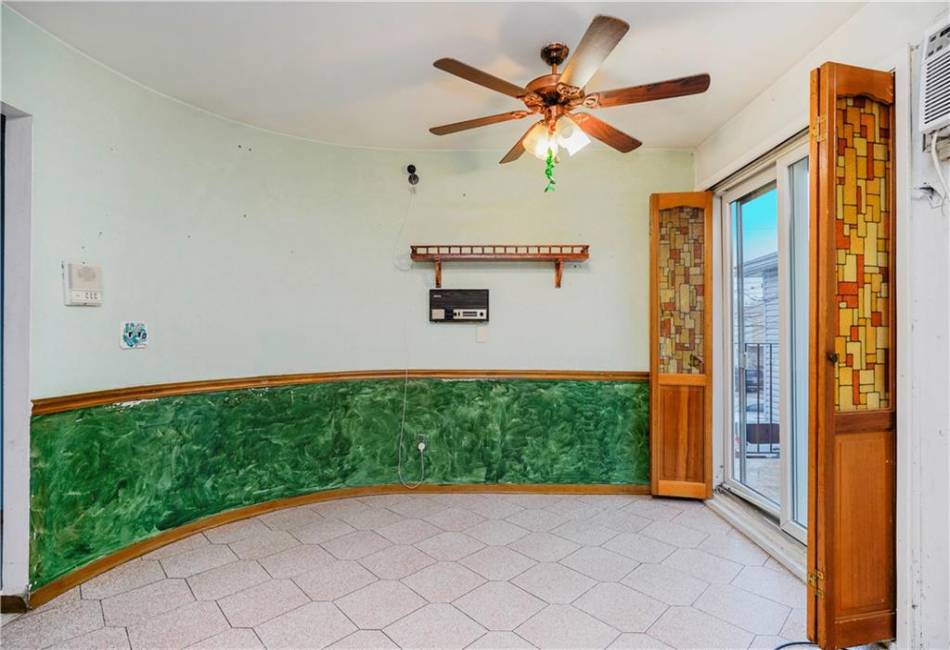 117 Gary Place, Staten Island, New York 10314, 5 Bedrooms Bedrooms, ,4 BathroomsBathrooms,Residential,For Sale,Gary,490752