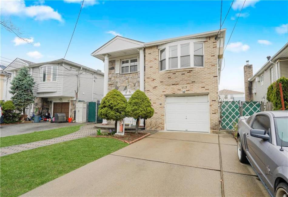 117 Gary Place, Staten Island, New York 10314, 5 Bedrooms Bedrooms, ,4 BathroomsBathrooms,Residential,For Sale,Gary,490752