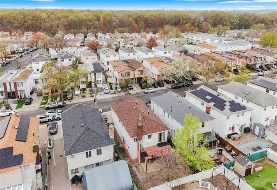 117 Gary Place, Staten Island, New York 10314, 5 Bedrooms Bedrooms, ,4 BathroomsBathrooms,Residential,For Sale,Gary,490752
