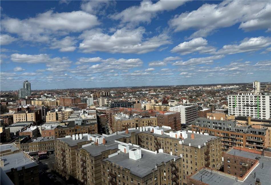35 Seacoast Terrace, Brooklyn, New York 11235, 1 Bedroom Bedrooms, ,1 BathroomBathrooms,Residential,For Sale,Seacoast,490754