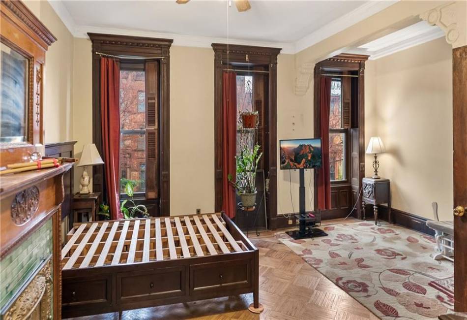 650 Jefferson Avenue, Brooklyn, New York 11221, 3 Bedrooms Bedrooms, ,Residential,For Sale,Jefferson,490787