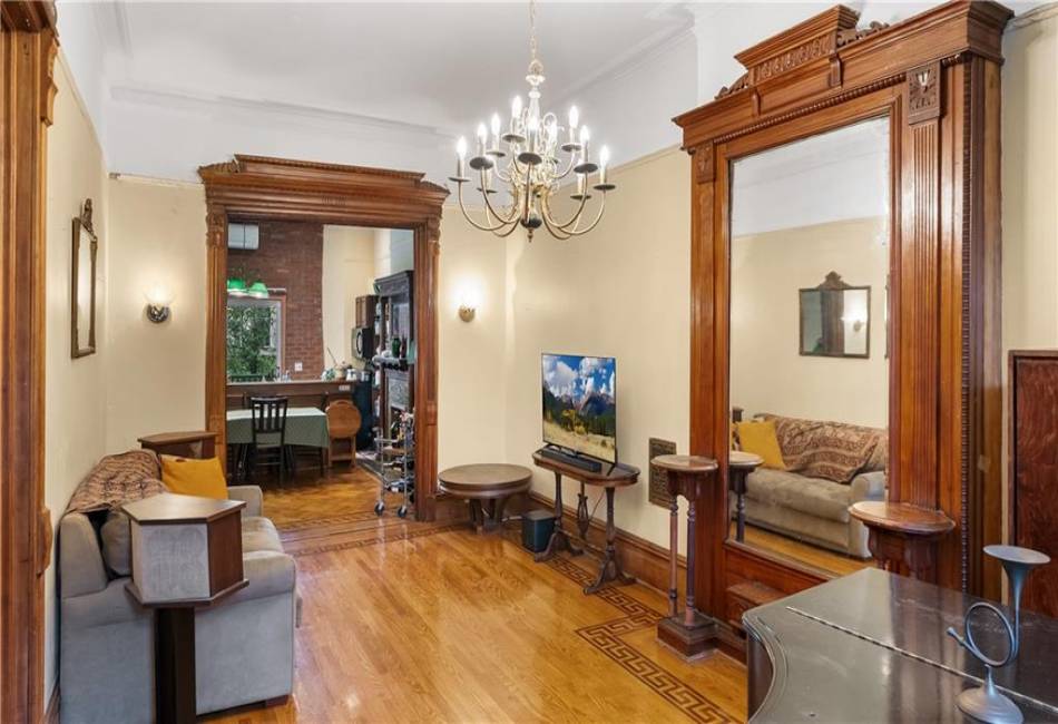 650 Jefferson Avenue, Brooklyn, New York 11221, 3 Bedrooms Bedrooms, ,Residential,For Sale,Jefferson,490787