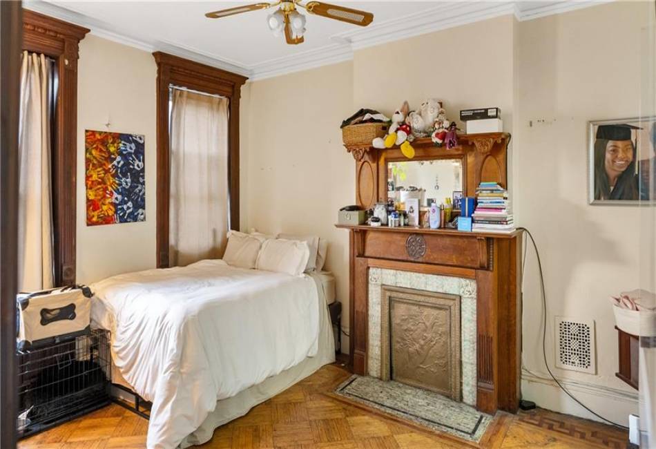 650 Jefferson Avenue, Brooklyn, New York 11221, 3 Bedrooms Bedrooms, ,Residential,For Sale,Jefferson,490787