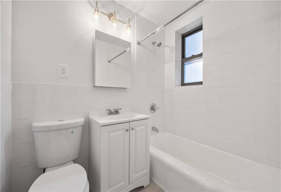 302 96th Street, Brooklyn, New York 11209-7830, 1 Bedroom Bedrooms, ,1 BathroomBathrooms,Residential,For Sale,96th,490772