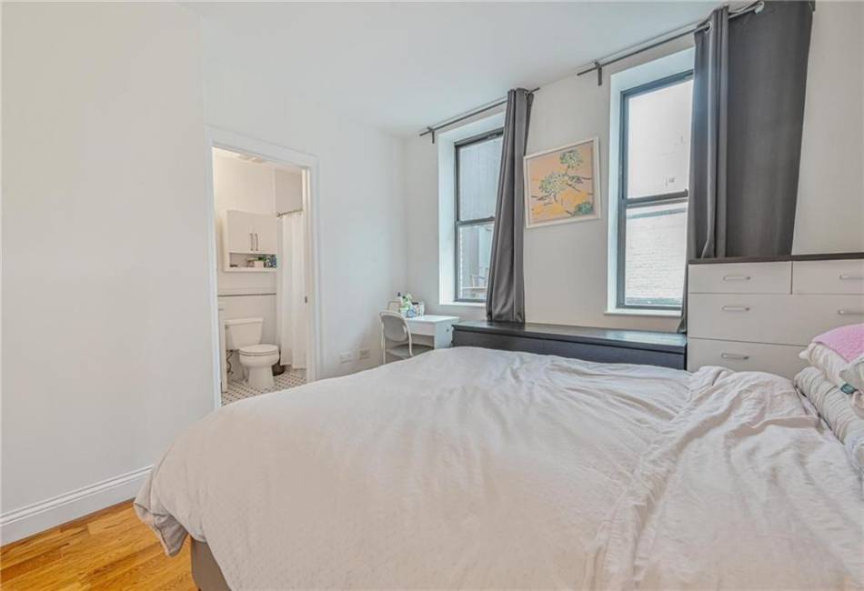 195 15th Street, Brooklyn, New York 11215, 2 Bedrooms Bedrooms, ,2 BathroomsBathrooms,Residential,For Sale,15th,490670