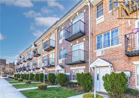 9526 Schenck Street, Brooklyn, New York 11236, 2 Bedrooms Bedrooms, ,2 BathroomsBathrooms,Residential,For Sale,Schenck,490691