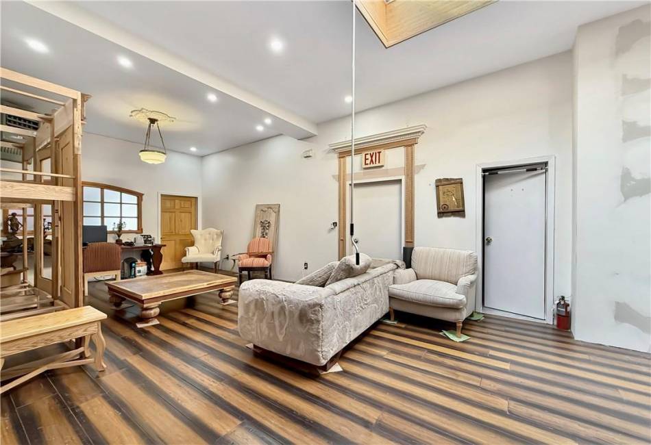 821 39th Street, Brooklyn, New York 11232, ,Commercial,For Sale,39th,490702