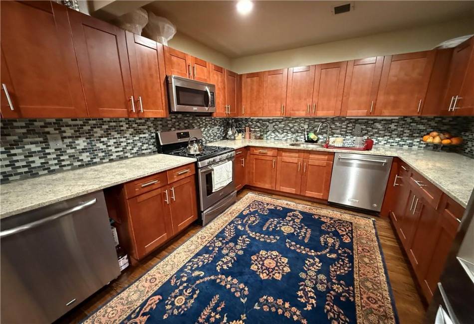 1138 Ocean Avenue, Brooklyn, New York 11230, 3 Bedrooms Bedrooms, ,2 BathroomsBathrooms,Residential,For Sale,Ocean,490735