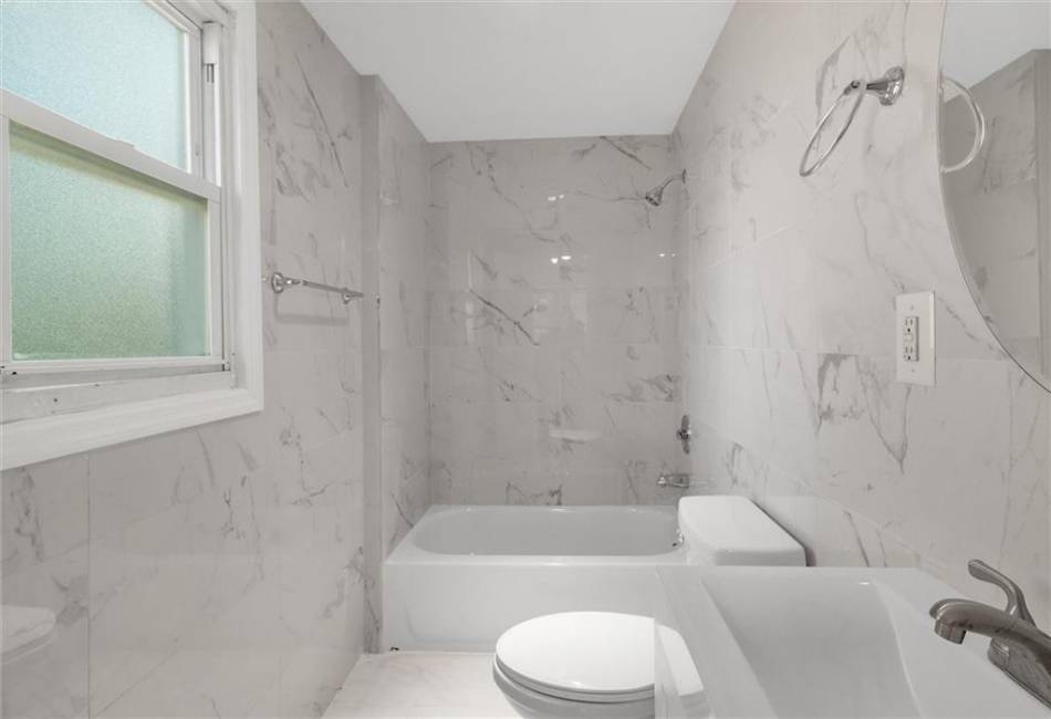 121 Osgood Avenue, State Island, New York 10304, 6 Bedrooms Bedrooms, ,2 BathroomsBathrooms,Residential,For Sale,Osgood,484747