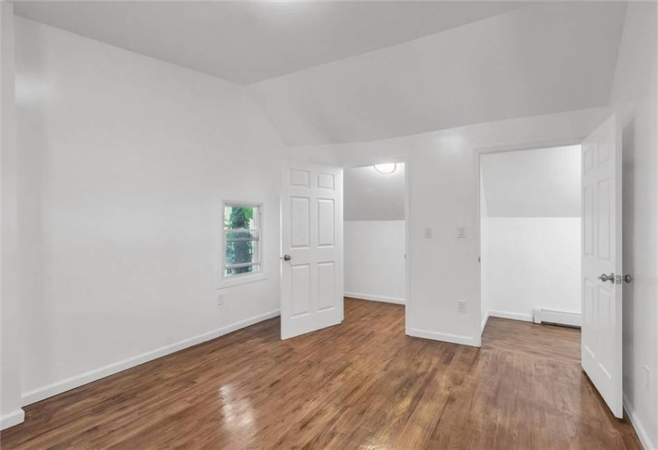 121 Osgood Avenue, State Island, New York 10304, 6 Bedrooms Bedrooms, ,2 BathroomsBathrooms,Residential,For Sale,Osgood,484747