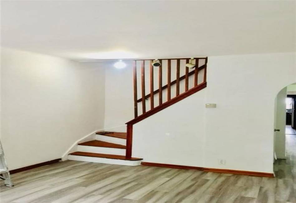 1248A 78th Street, Brooklyn, New York 11228, 4 Bedrooms Bedrooms, ,2 BathroomsBathrooms,Residential,For Sale,78th,490852