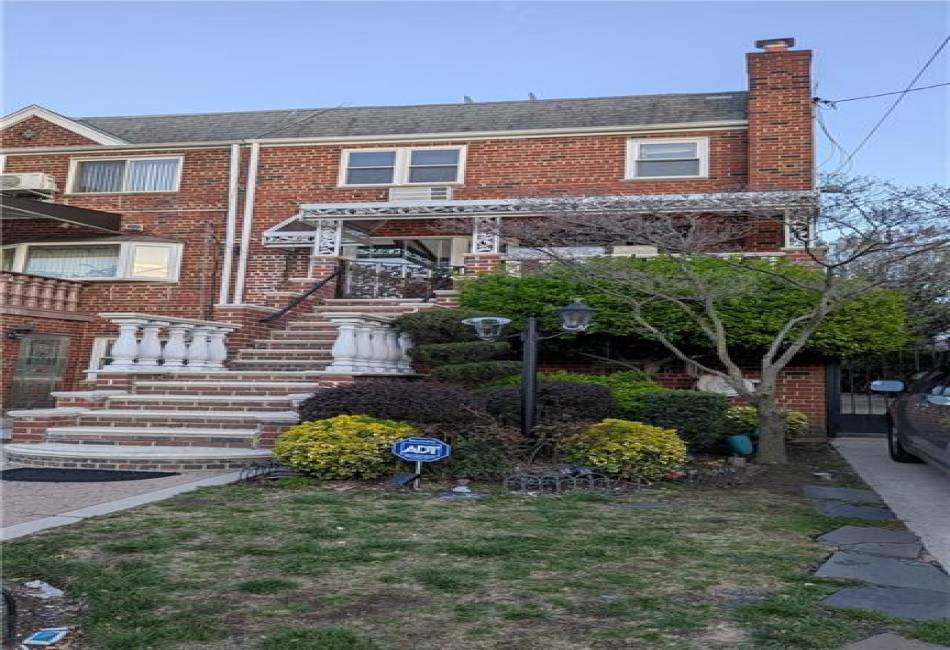 8887 15th Avenue, Brooklyn, New York 11228, 3 Bedrooms Bedrooms, ,2 BathroomsBathrooms,Rental,For Sale,15th,490860