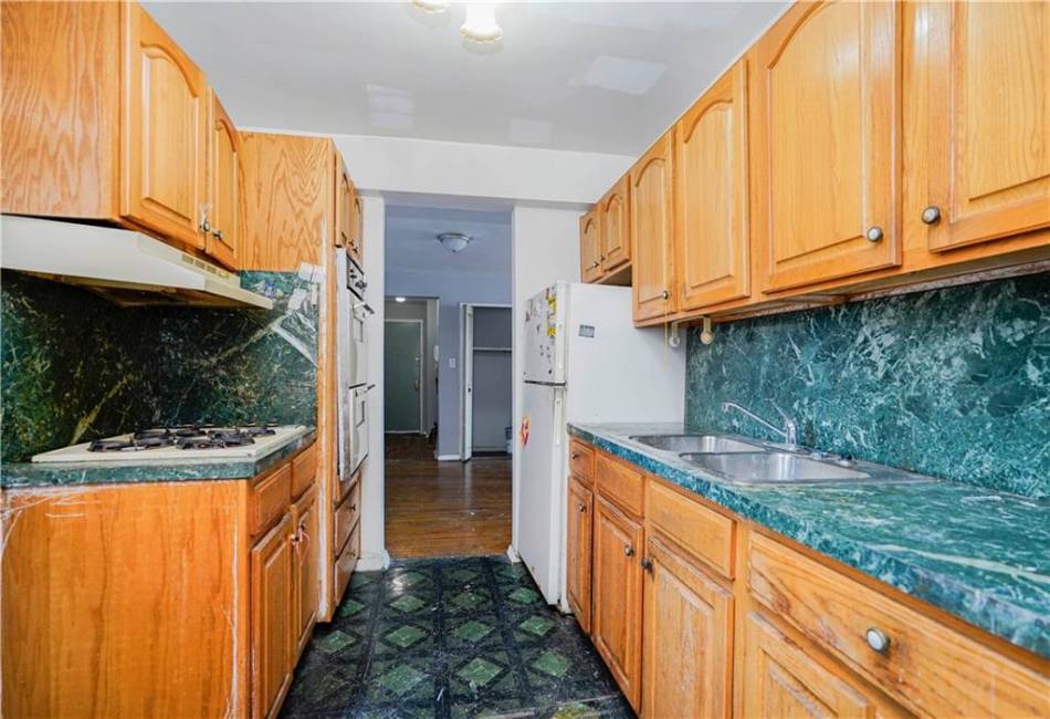 1580 13th Street, Brooklyn, New York 11230, 3 Bedrooms Bedrooms, ,2 BathroomsBathrooms,Residential,For Sale,13th,490848