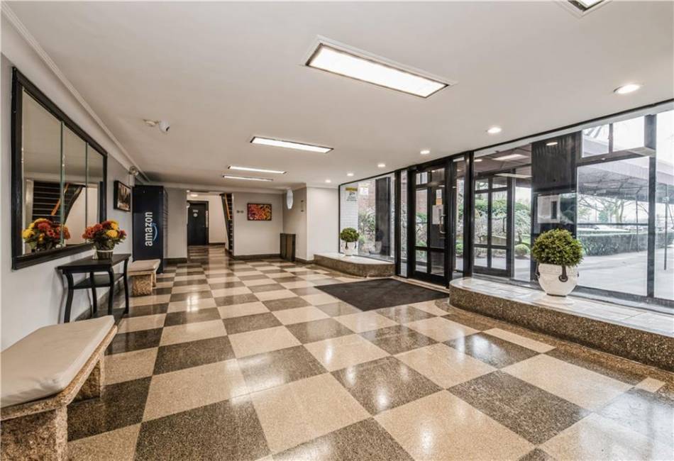 1119 Ocean Parkway, Brooklyn, New York 11230, 1 Bedroom Bedrooms, ,1 BathroomBathrooms,Residential,For Sale,Ocean,490872