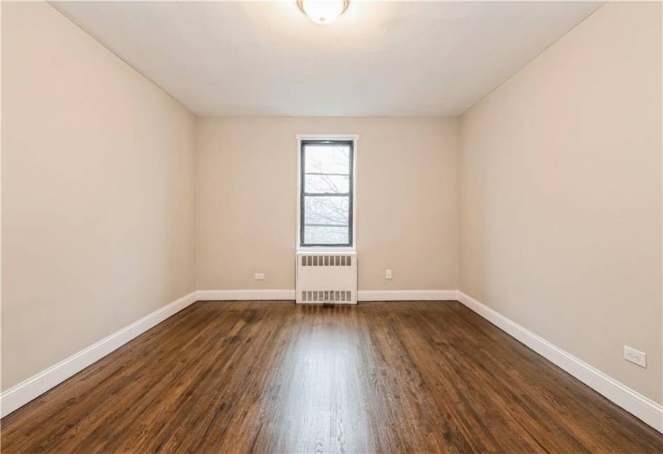 1119 Ocean Parkway, Brooklyn, New York 11230, 1 Bedroom Bedrooms, ,1 BathroomBathrooms,Residential,For Sale,Ocean,490872