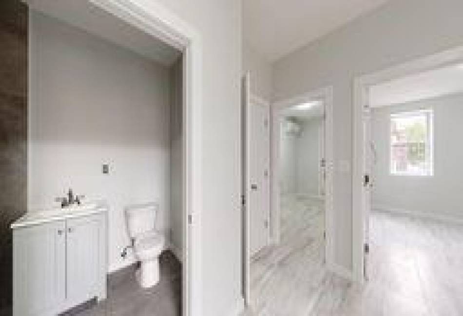 7902 16th Avenue, Brooklyn, New York 11214, 7 Bedrooms Bedrooms, ,4 BathroomsBathrooms,Residential,For Sale,16th,490882
