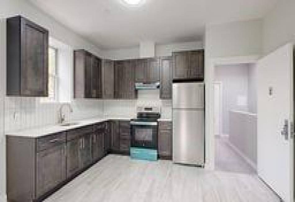 7902 16th Avenue, Brooklyn, New York 11214, 7 Bedrooms Bedrooms, ,4 BathroomsBathrooms,Residential,For Sale,16th,490882
