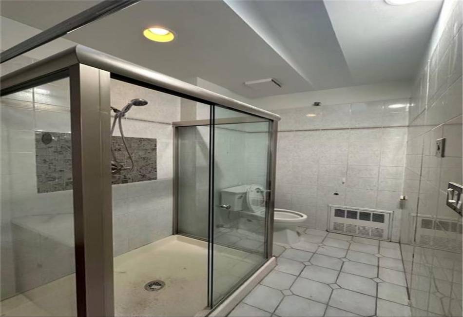 7413 13th Avenue, Brooklyn, New York 11228, ,Mixed Use,For Sale,13th,490730