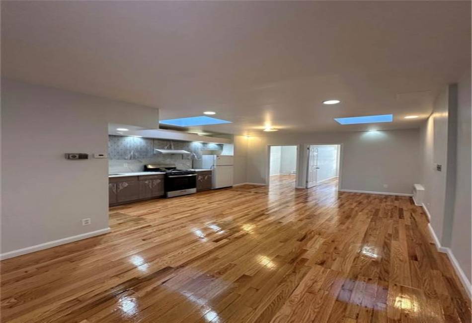 7413 13th Avenue, Brooklyn, New York 11228, ,Mixed Use,For Sale,13th,490730