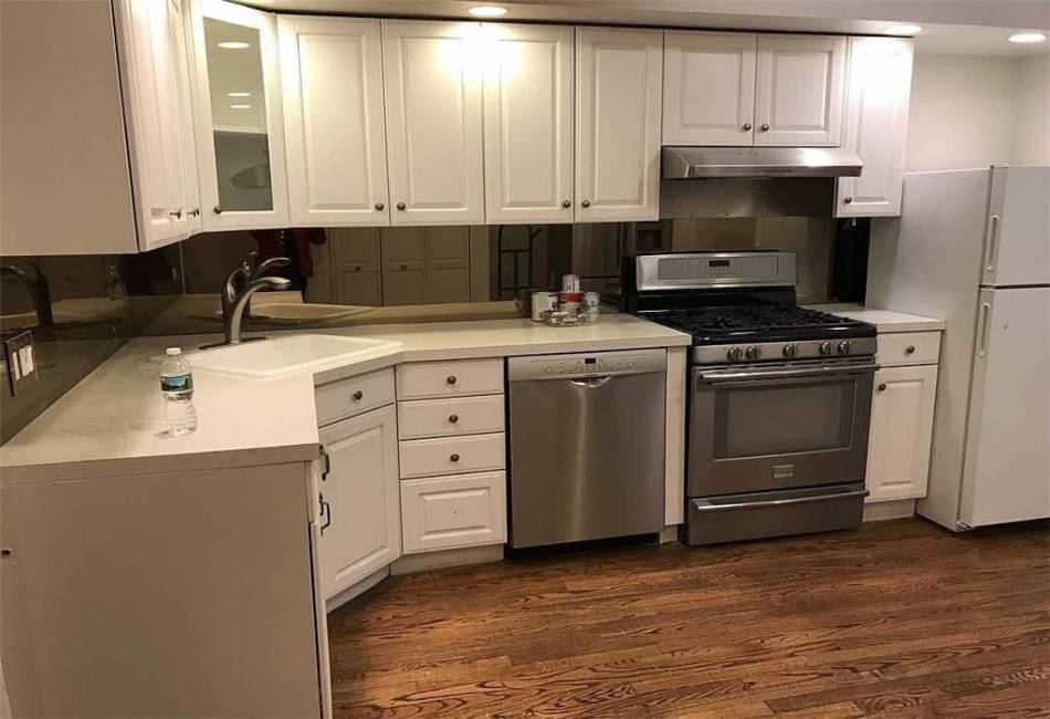 7413 13th Avenue, Brooklyn, New York 11228, ,Mixed Use,For Sale,13th,490730