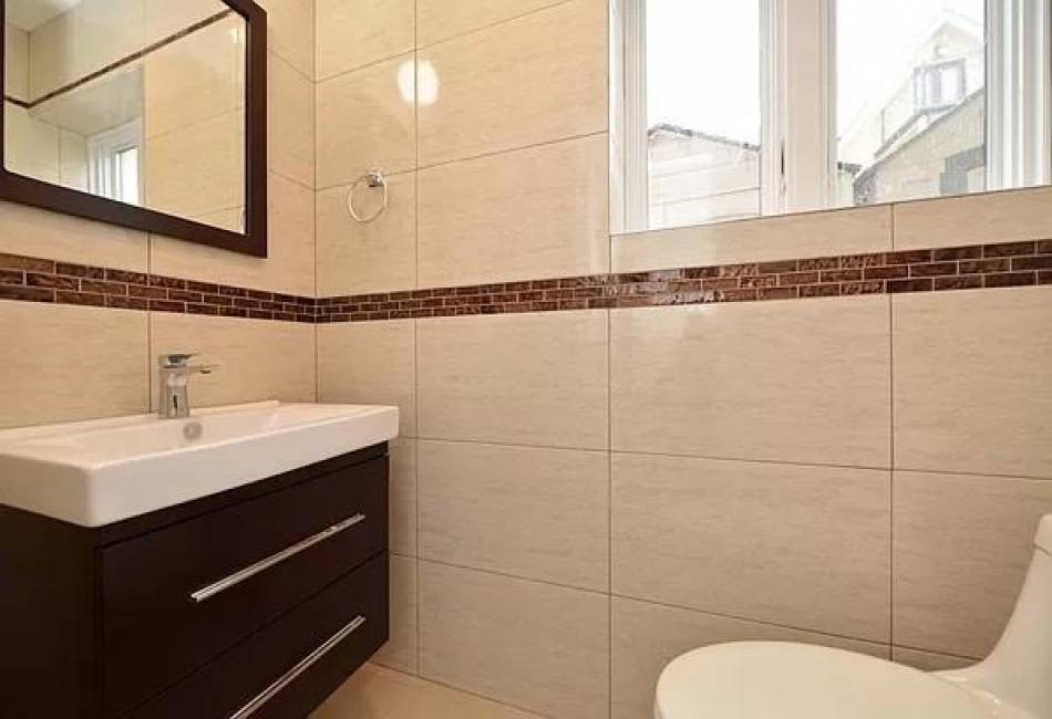 119 Norfolk Street, Brooklyn, New York 11235, 5 Bedrooms Bedrooms, ,4.5 BathroomsBathrooms,Residential,For Sale,Norfolk,490900