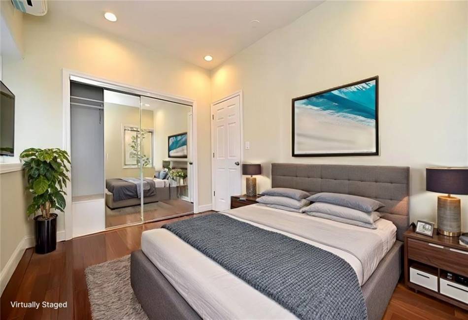 119 Norfolk Street, Brooklyn, New York 11235, 5 Bedrooms Bedrooms, ,4.5 BathroomsBathrooms,Residential,For Sale,Norfolk,490900