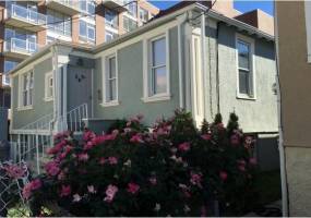 59B Brighton 10th Court, Brooklyn, New York 11235, 4 Bedrooms Bedrooms, ,2 BathroomsBathrooms,Residential,For Sale,Brighton 10th,490901