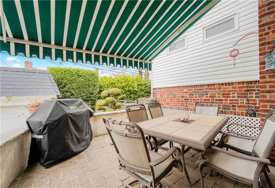 1830 33rd Street, Brooklyn, New York 11234, 3 Bedrooms Bedrooms, ,2 BathroomsBathrooms,Residential,For Sale,33rd,490914