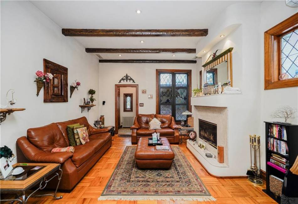 1830 33rd Street, Brooklyn, New York 11234, 3 Bedrooms Bedrooms, ,2 BathroomsBathrooms,Residential,For Sale,33rd,490914