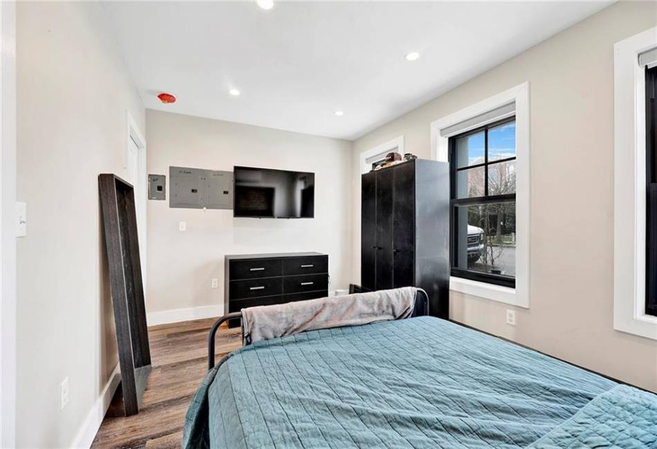 53 Andrews Street, Staten Island, New York 10305, 3 Bedrooms Bedrooms, ,3 BathroomsBathrooms,Residential,For Sale,Andrews,490913