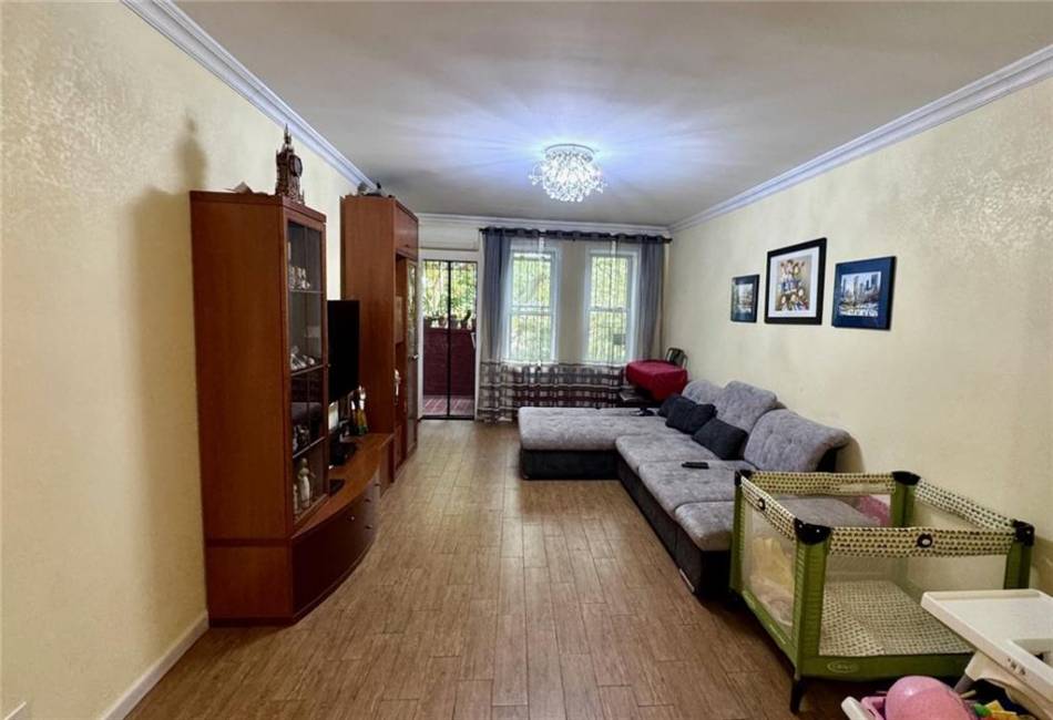 1620 Avenue I, Brooklyn, New York 11230, 3 Bedrooms Bedrooms, ,2 BathroomsBathrooms,Residential,For Sale,Avenue I,490917